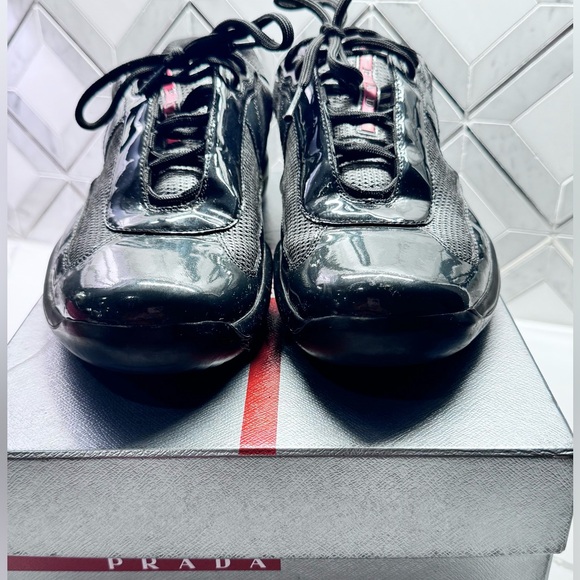 Men’s Prada Emerlad Green leather trainers - Picture 2 of 7